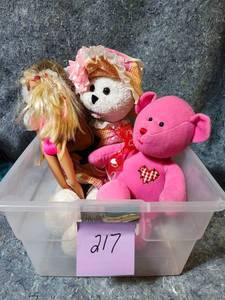 lot 417 image: Mixed Plush Toy Collection