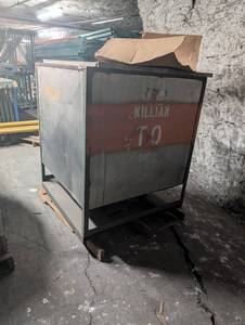 lot 1015 image: Killian Industrial Storage Cabinet