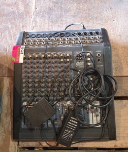 lot 12514 image: Peavey RQ 2310 Professional Audio Mixer