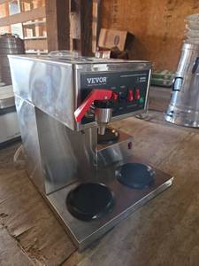 lot 12518 image: Vevor Commercial Coffee Maker Model FRB-286-BD3