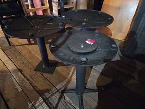 lot 12531 image: 29in Industrial Cast Iron Table Legs - Set of 3