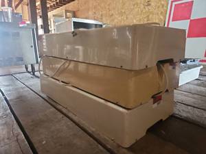 lot 12551 image: Glo-Ice EP 6011 Illuminated Ice Trays - Set of 3
