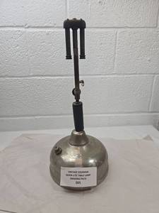 lot 9 image: Coleman Quick-Lite Table Lamp