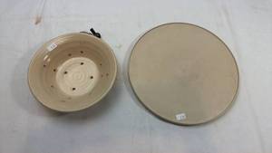 lot 39 image: Decorative Ceramic Strainer & Trivet with Floral Design