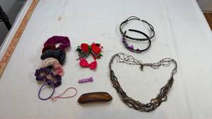 lot 51 image: Mixed Hair Accessories and Jewelry Lot