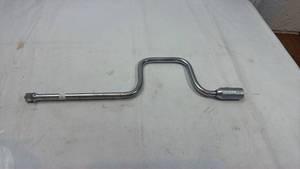 lot 91 image: Chrome Steel L-Type Speed Handle Wrench