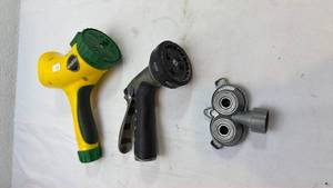 lot 92 image: Garden Hose Nozzle Set with Connectors