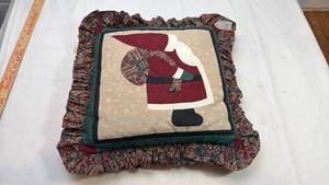 lot 116 image: Decorative Santa Claus Wall Hanging
