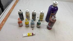 lot 126 image: Mixed Acrylic Paint Set with Various Brands