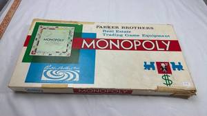 lot 169 image: 1960s Parker Brothers Monopoly Board Game