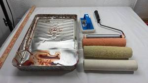 lot 181 image: Paint Roller with Multiple Sleeves Set