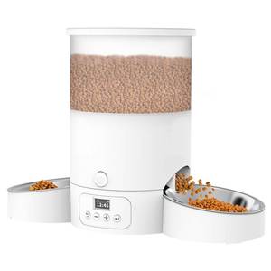 lot 101 image: Automatic Pet Feeder for 2 Cats, Food Dispenser