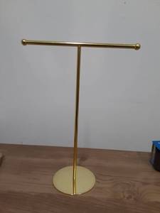 lot 271 image: Gold Jewelry Holder, Home Decor Necklace Bracelet Organizer  - Retail $0