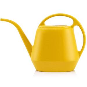 lot 54734 image: Plastic Watering Can, Yellow, 1-Gallon - Retail $18