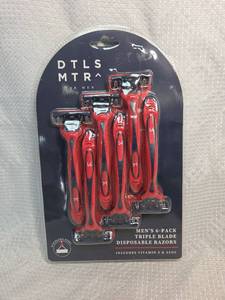 lot 78 image: DTLS MTR Mens Triple Blade Disposable Razors 6-Pack