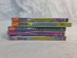lot 103 image: iCarly Season 1 & 2 DVD Collection
