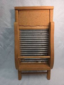 lot 113 image: Columbus Washboard Co. Shelf