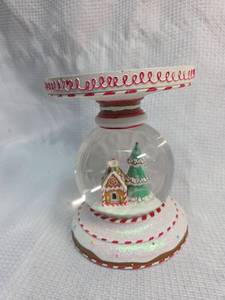 lot 134 image: PartyLite Gingerbread House Snow Globe Candle Holder