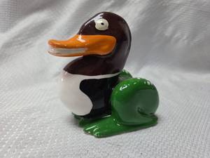 lot 206 image: Mallard Duck Glass Figurine (Fruck or Dog)