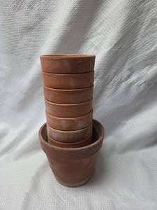 lot 230 image: Small Terracotta Clay Pots Set