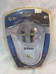 lot 257 image: PPC 6ft S-Video Cable