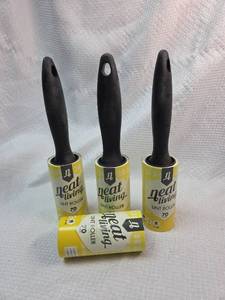 lot 321 image: Neat Living Lint Roller Set - 70 Sheets