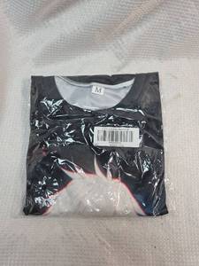 lot 340 image: New Black Graphic T-Shirt Size M