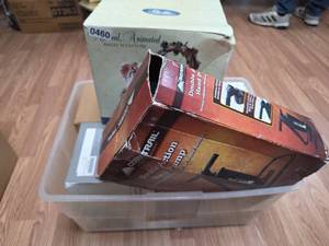 lot 352 image: Mystery Tub full of No Bid Items