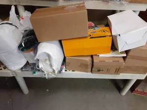 lot 273 image: 50 Pieces Mystery No Bids Non Pickup Items - Retail $0