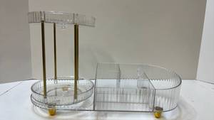 lot 68182 image: Clear plastic makeup organizer  - Retail $45
