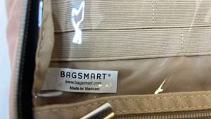 lot 68207 image: Bagsmart Jewelry Travel Organizer Roll - Retail $25