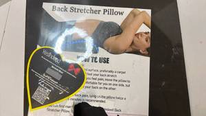lot 68218 image: Yesindeed Back Stretcher Pillow - Blue - Retail $19