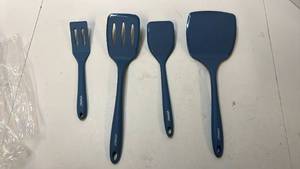 lot 68246 image: Vovoly Navy Blue Silicone Kitchen Utensil Set - Retail $15