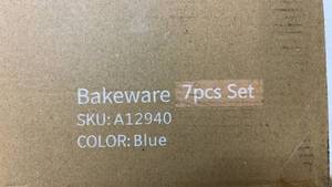 7-Piece Blue Bakeware Set - Retail: $35