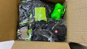 lot 68373 image: Large Green Dog Harness with Bone Tag Holder - Retail $15