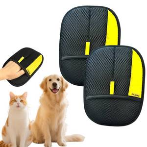 lot 61806 image: Electrostatic Pet Hair Removal Gloves Quick Wiping - Reusable & Washable for Sofa Clothing Pet Beds Effortless Cats & Dogs Hair Remover for Busy Pet Owners (2pcs-Black) - Retail $29