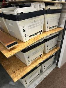 lot 2392 image: Bulk HP LaserJet Printers