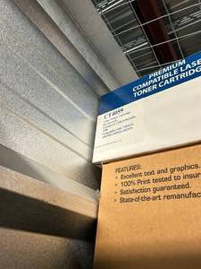 lot 2399 image: Compatible Toner Cartridge CT402