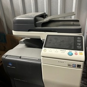 lot 2800 image: Konica Minolta PagePro Laser Printer. Second unit