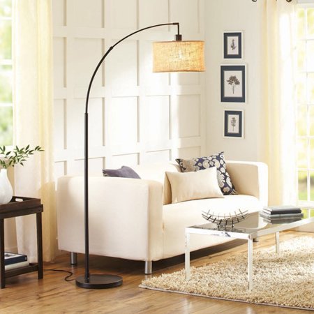 lot 1377 image: Lamp