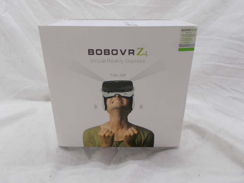 lot 1386 image: virtual reality glasses