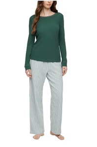 lot 330 image: Gap Womens 2-Piece Flannel Pajama Set Size small