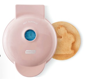 lot 386 image: BUNNY MINI WAFFLE MAKER