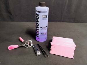 lot 1631 image: Onyx Professional Nail Care Set