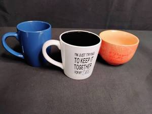 lot 1649 image: Inspirational Coffee Mug Set - 3 Piece Collection