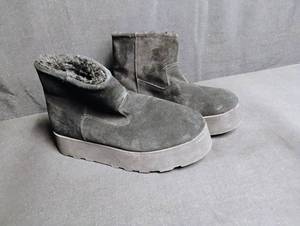 UGG Classic Ultra Platform Boots
