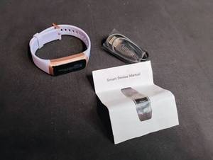 lot 1696 image: Smart Fitness Tracker with Color Screen