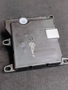 lot 1727 image: HVAC Blend Door Actuator