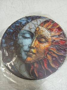 lot 39969 image: Sun and Moon Decorative Sign  - Retail $45