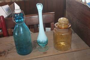 lot 3471 image: Vintage Blue Glass Vase and More